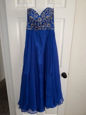 Royal Blue Beaded Sweetheart Evening Gown